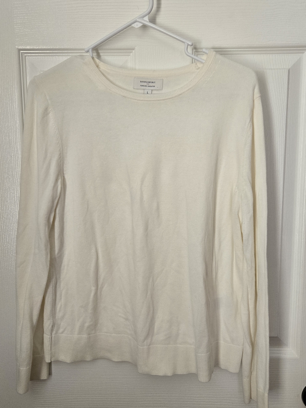 Banana Republic Cream Crewneck Sweater